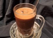 Cara Membuat Kopi Susu Hangat dengan Jahe yang Lezat